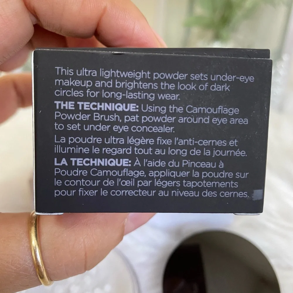 LAURA MERCIER Secret Brightening Powder For Under Eyes Shade 1 Translucent